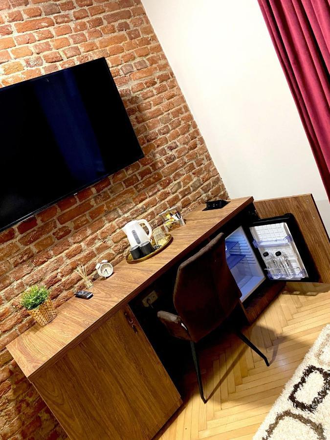 Asha Central Studio Temesvár Kültér fotó